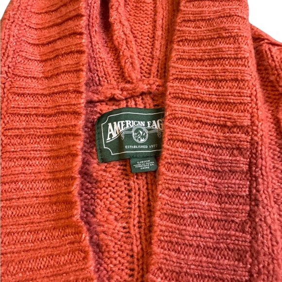 American Eagle Chunky Cable Knit Cropped hooded sweater small - Picture 2 of 5